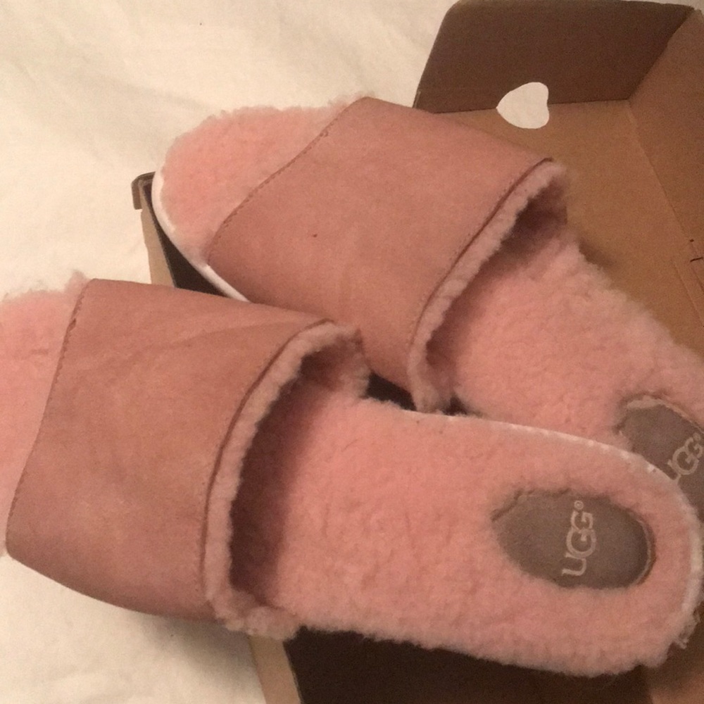 Ugg slippers size 12